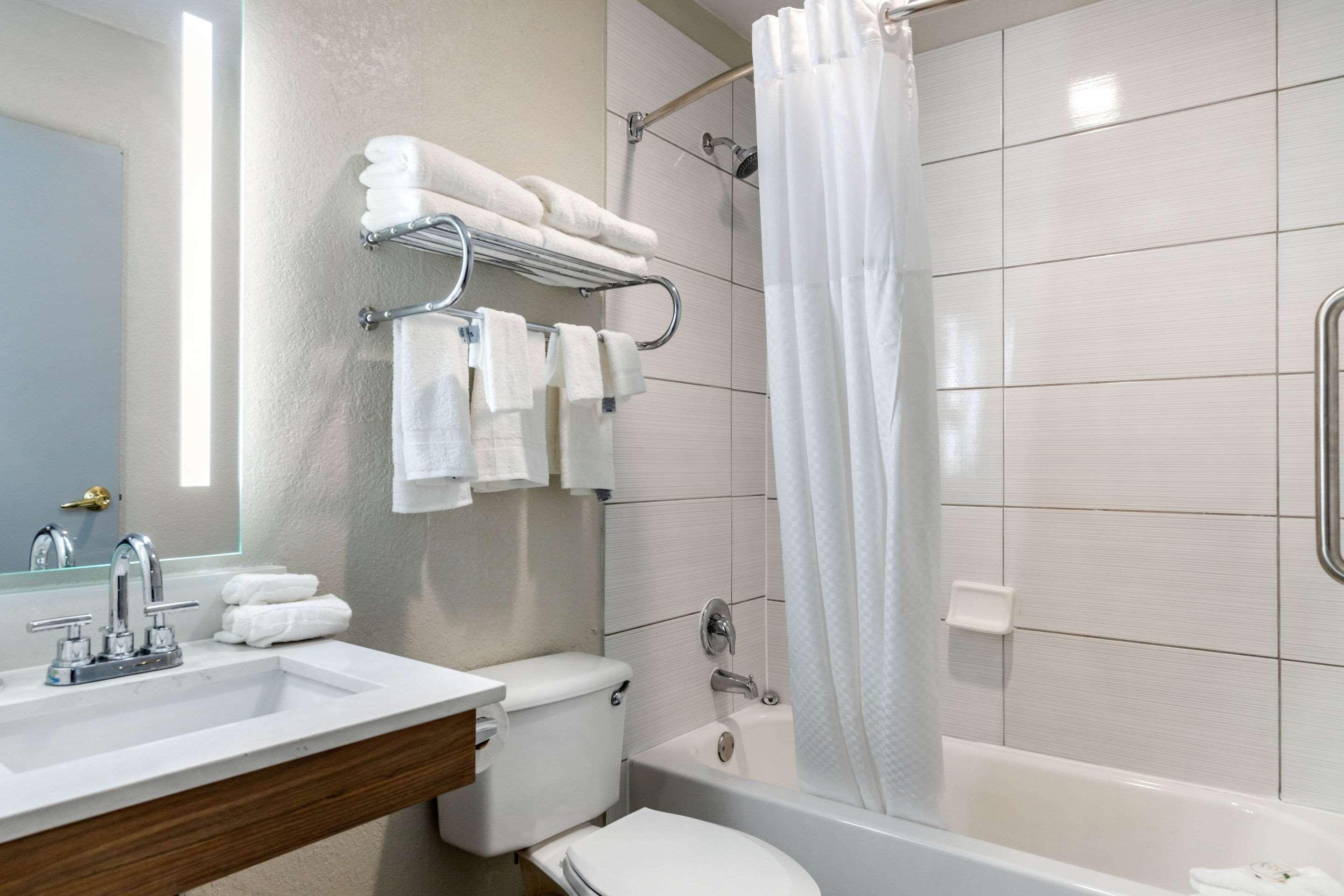 Quality Inn Downtown - Near Market Square San Antonio Exterior photo